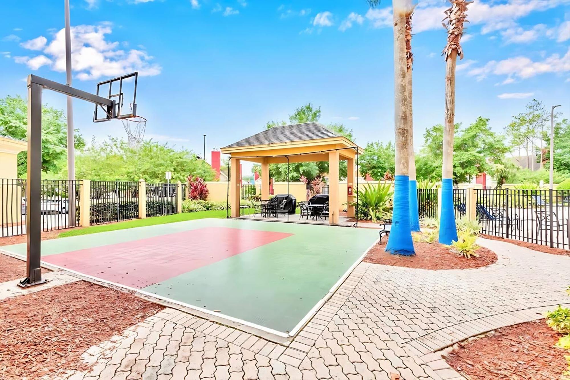 1Br Apartment Near Disney W Pool Hot Tub Arcade オーランド エクステリア 写真